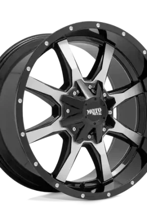 Sale Moto Metal MO970 8X165.1 18X10 -24 GLOSS BLACK MACHINED FACE